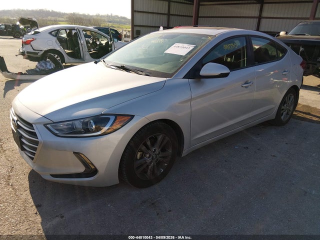 44810043 :رقم المزاد ، 5NPD84LF0JH254460 vin ، 2018 Hyundai Elantra Value Edition مزاد بيع