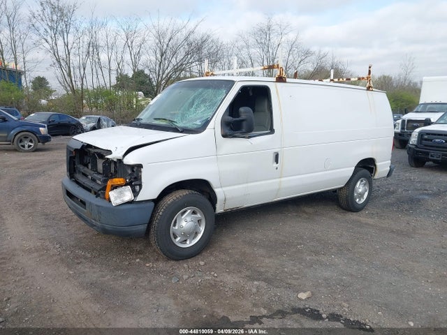 Ford E-250 Commercial 2014 1FTNE2EW1EDA32763 Image 2