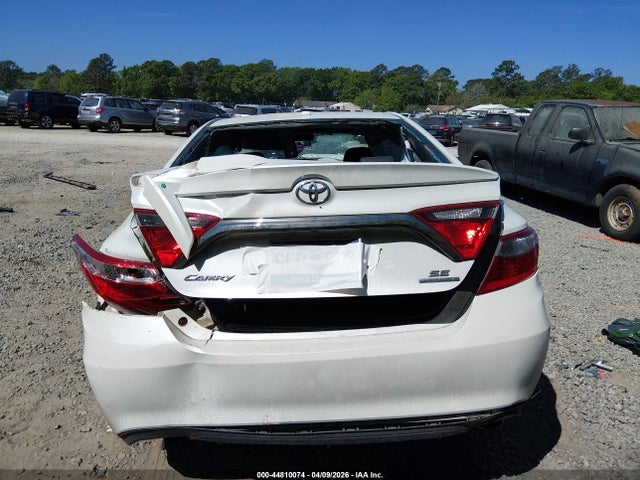 Aukcja sprzedaży 2016 Toyota Camry Se, vin: 4T1BF1FK1GU160926, numer aukcji: 44810074
