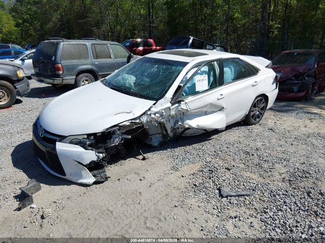 Aukcja sprzedaży 2016 Toyota Camry Se, vin: 4T1BF1FK1GU160926, numer aukcji: 44810074