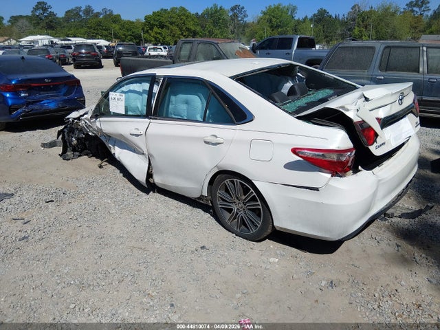 Aukcja sprzedaży 2016 Toyota Camry Se, vin: 4T1BF1FK1GU160926, numer aukcji: 44810074