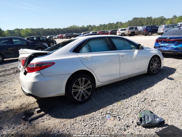 Aukcja sprzedaży 2016 Toyota Camry Se, vin: 4T1BF1FK1GU160926, numer aukcji: 44810074