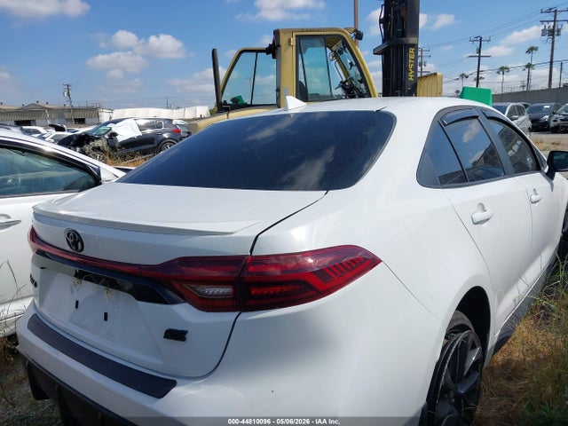 Toyota COROLLA SE 2023 5YFP4MCE8PP154831 Image 4