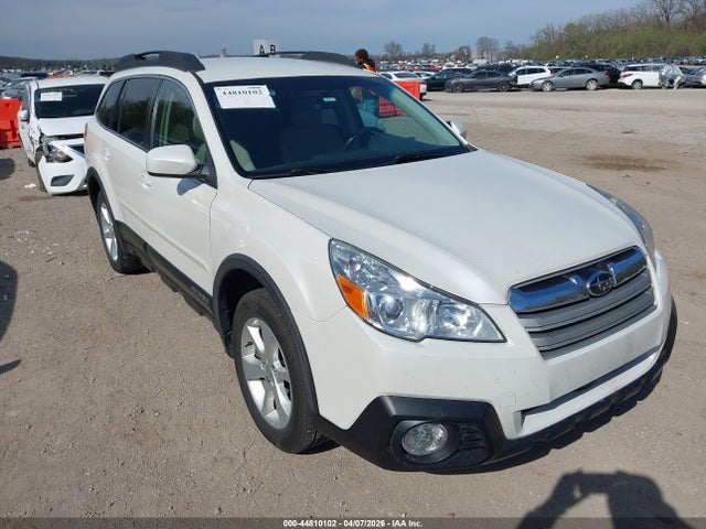Продаж на аукціоні авто 2014 Subaru Outback 2.5i Premium, vin: 4S4BRBCC2E3234741, номер лоту: 44810102