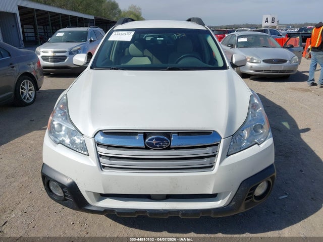 Продаж на аукціоні авто 2014 Subaru Outback 2.5i Premium, vin: 4S4BRBCC2E3234741, номер лоту: 44810102