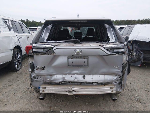 Toyota Rav4 Xle Premium 2019 JTMC1RFV2KD513067 Image 17