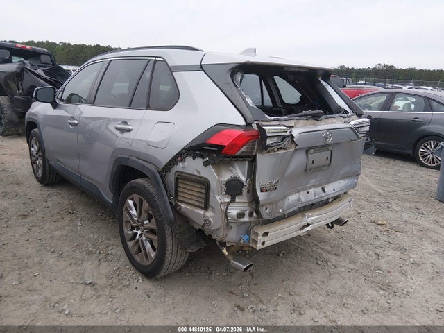 Toyota Rav4 Xle Premium 2019 JTMC1RFV2KD513067 Image 3