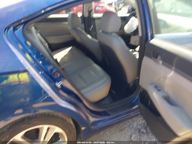 Продаж на аукціоні авто 2017 Hyundai Elantra Limited, vin: 5NPD84LF9HH023101, номер лоту: 44810138