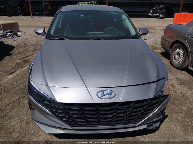 44810141 :رقم المزاد ، KMHLM4AG0PU434132 vin ، 2023 Hyundai Elantra Sel مزاد بيع