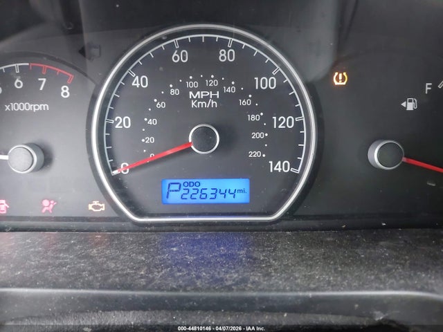 2010 HYUNDAI ELANTRA KMHDU4AD6AU181562 Photo 6