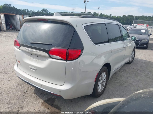 2C4RC1BG5HR739350 Chrysler Pacifica Touring-l