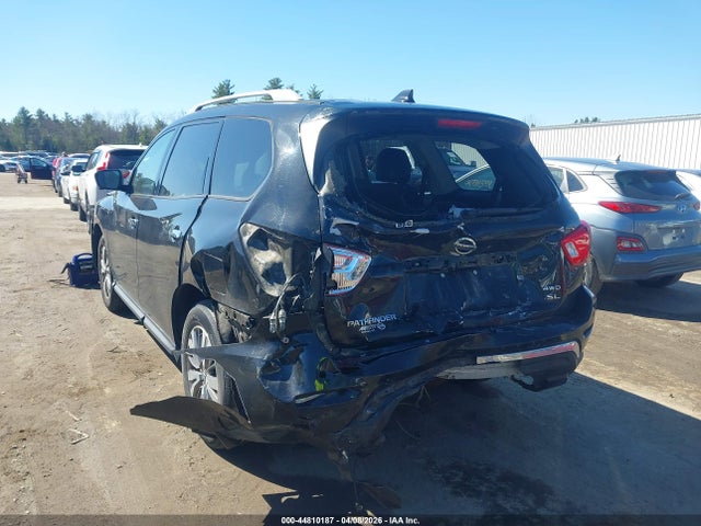 Продажа на аукционе авто 2019 Nissan Pathfinder Sl, vin: 5N1DR2MM7KC610992, номер лота: 44810187