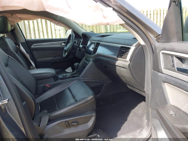 Aukcja sprzedaży 2022 Volkswagen Atlas 3.6l V6 Sel R-line, vin: 1V2AR2CA1NC523459, numer aukcji: 44810190