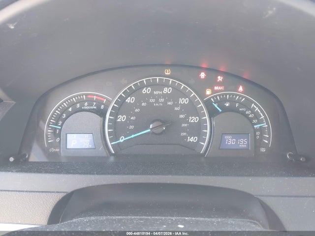 2013 Toyota Camry Le მანქანა იყიდება აუქციონზე, vin: 4T4BF1FK2DR301102, აუქციონის ნომერი: 44810194
