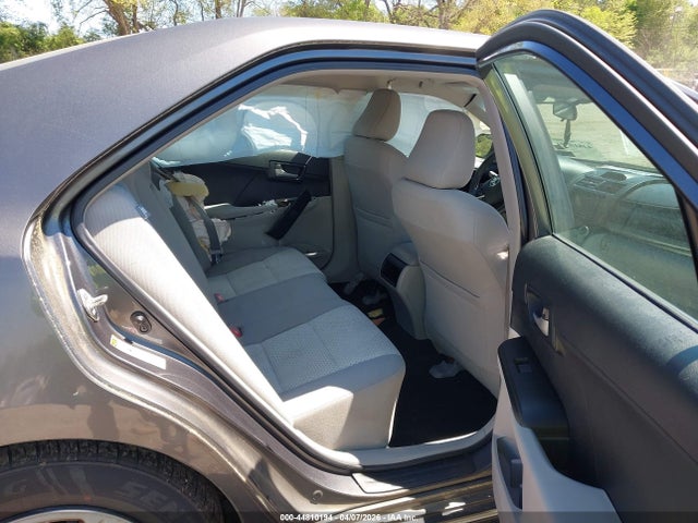 2013 Toyota Camry Le მანქანა იყიდება აუქციონზე, vin: 4T4BF1FK2DR301102, აუქციონის ნომერი: 44810194