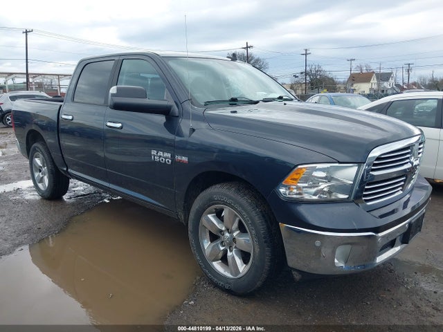 44810199 :رقم المزاد ، 3C6RR7LT3HG564364 vin ، 2017 Ram 1500 Big Horn  4x4 5'7 Box مزاد بيع