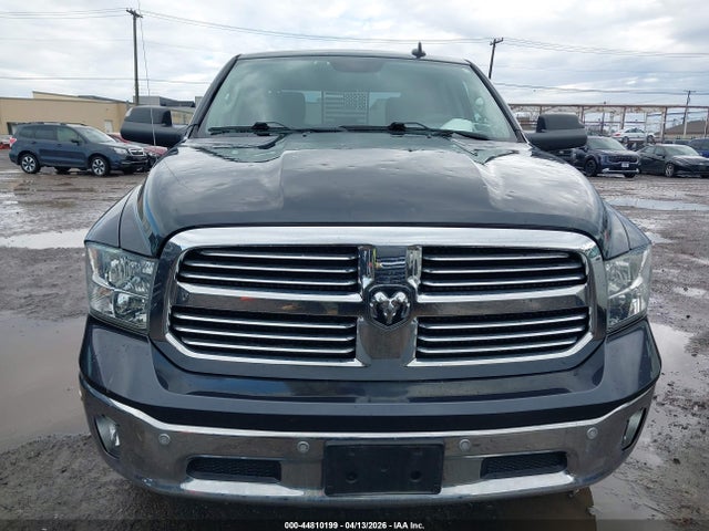 Продажа на аукционе авто 2017 Ram 1500 Big Horn  4x4 5'7 Box, vin: 3C6RR7LT3HG564364, номер лота: 44810199