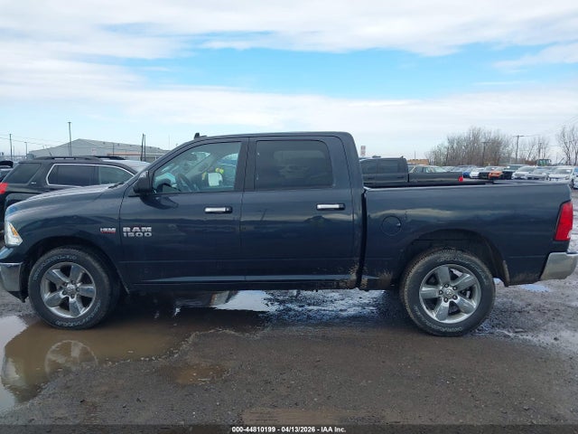 Продажа на аукционе авто 2017 Ram 1500 Big Horn  4x4 5'7 Box, vin: 3C6RR7LT3HG564364, номер лота: 44810199
