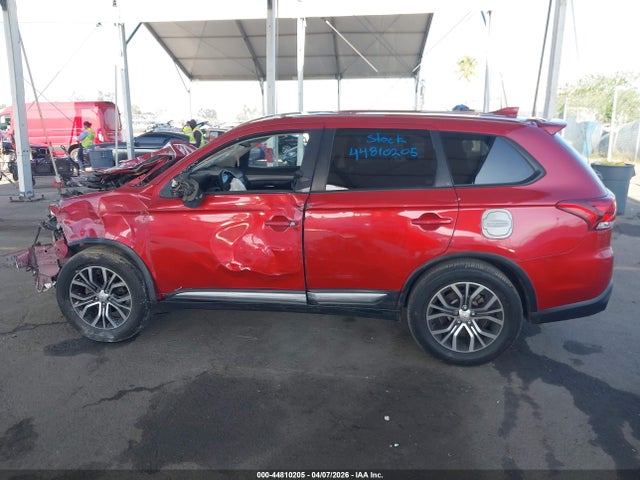 Mitsubishi Outlander Se 2018 JA4AD3A33JZ009804 Image 13