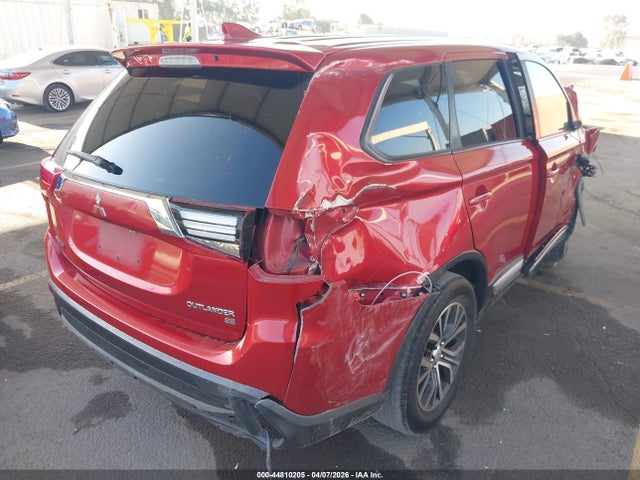 Mitsubishi Outlander Se 2018 JA4AD3A33JZ009804 Image 4