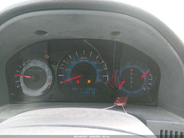 44810217 :رقم المزاد ، 3FAHP0HA1BR185390 vin ، 2011 Ford Fusion Se مزاد بيع