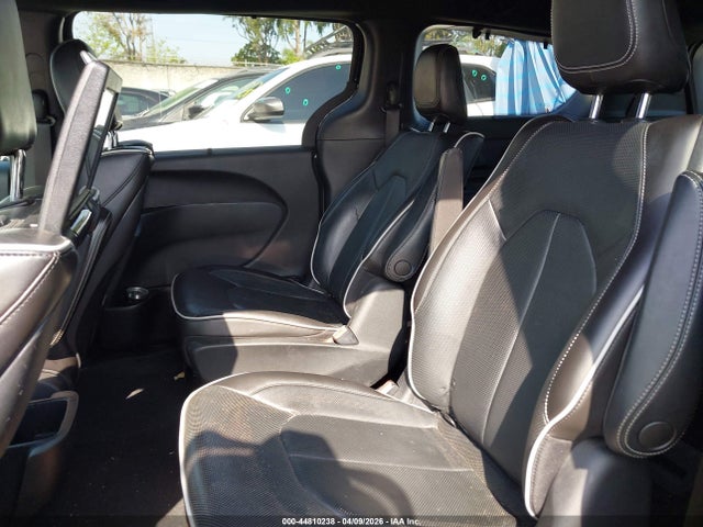 Продажа на аукционе авто 2020 Chrysler Pacifica Hybrid Limited, vin: 2C4RC1N7XLR277775, номер лота: 44810238