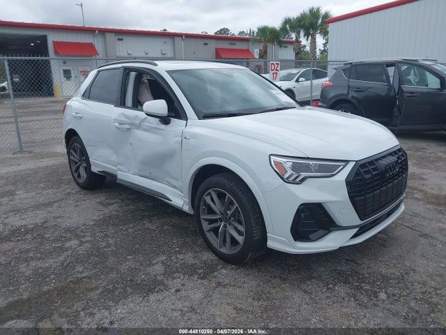 Продаж на аукціоні авто 2023 Audi Q3 Premium 45 Tfsi S Line Quattro Tiptronic, vin: WA1DECF36P1069506, номер лоту: 44810250