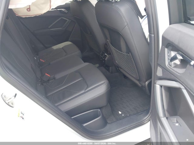 44810250 :رقم المزاد ، WA1DECF36P1069506 vin ، 2023 Audi Q3 Premium 45 Tfsi S Line Quattro Tiptronic مزاد بيع