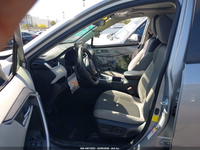 Aukcja sprzedaży 2019 Toyota Rav4 Xle, vin: JTMW1RFV7KD010681, numer aukcji: 44810252