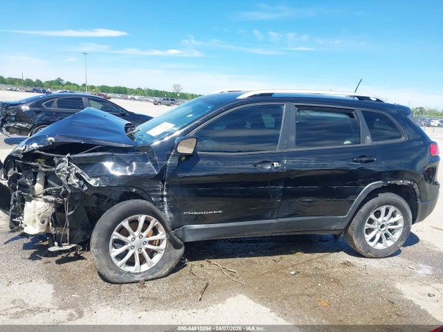 Продажа на аукционе авто 2020 Jeep Cherokee Latitude Fwd, vin: 1C4PJLCB4LD503764, номер лота: 44810254