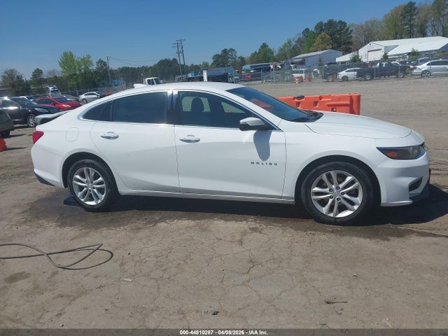 1G1ZD5ST0JF143991 Chevrolet MALIBU LT