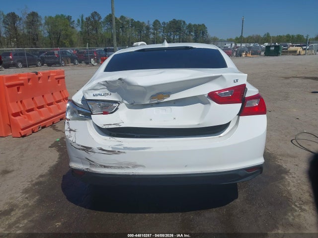 1G1ZD5ST0JF143991 Chevrolet MALIBU LT