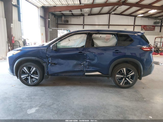 Продаж на аукціоні авто 2021 Nissan Rogue Sl Fwd, vin: 5N1AT3CA5MC708293, номер лоту: 44810290