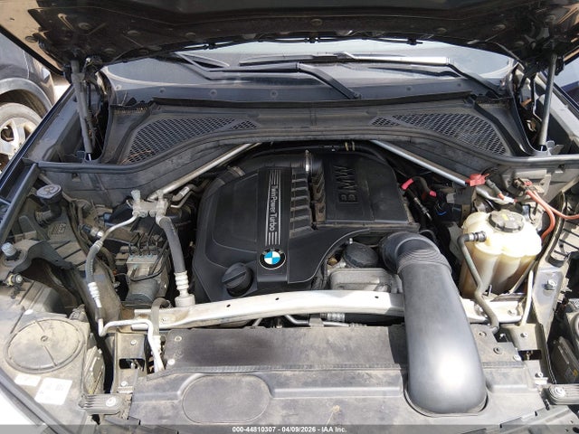 2017 BMW X5 5UXKR0C38H0V70827 Photo 9