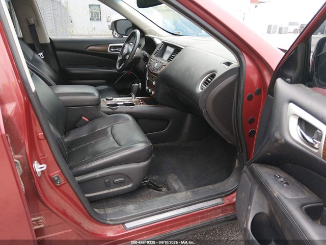 Продаж на аукціоні авто 2017 Nissan Pathfinder Platinum, vin: 5N1DR2MMXHC602085, номер лоту: 44810328