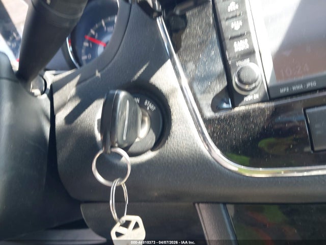 44810373 :رقم المزاد ، 1C3CCBCG0CN153966 vin ، 2012 Chrysler 200 Limited مزاد بيع