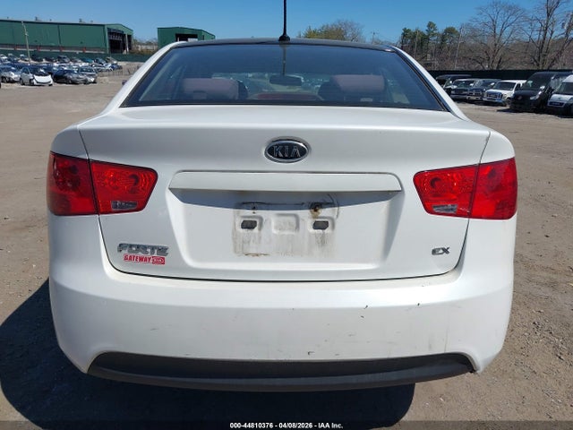 Продажа на аукционе авто 2011 Kia Forte Ex, vin: KNAFU4A28B5402258, номер лота: 44810376