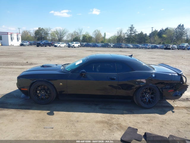 2017 Dodge Challenger 392 Hemi Scat Pack Shaker მანქანა იყიდება აუქციონზე, vin: 2C3CDZFJ6HH617372, აუქციონის ნომერი: 44810386
