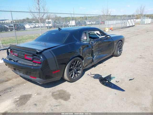2017 Dodge Challenger 392 Hemi Scat Pack Shaker მანქანა იყიდება აუქციონზე, vin: 2C3CDZFJ6HH617372, აუქციონის ნომერი: 44810386