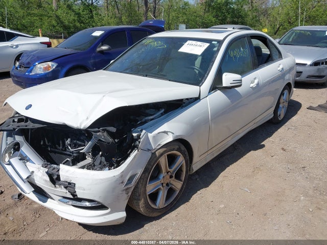 Продажа на аукционе авто 2011 Mercedes-benz C 300 Sport 4matic, vin: WDDGF8BB3BR144236, номер лота: 44810387