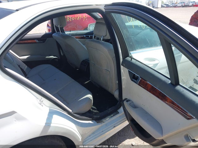 Продажа на аукционе авто 2011 Mercedes-benz C 300 Sport 4matic, vin: WDDGF8BB3BR144236, номер лота: 44810387