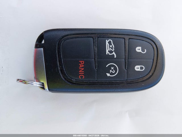 2021 Jeep Cherokee Latitude Lux 4x4 მანქანა იყიდება აუქციონზე, vin: 1C4PJMMX5MD141557, აუქციონის ნომერი: 44810388