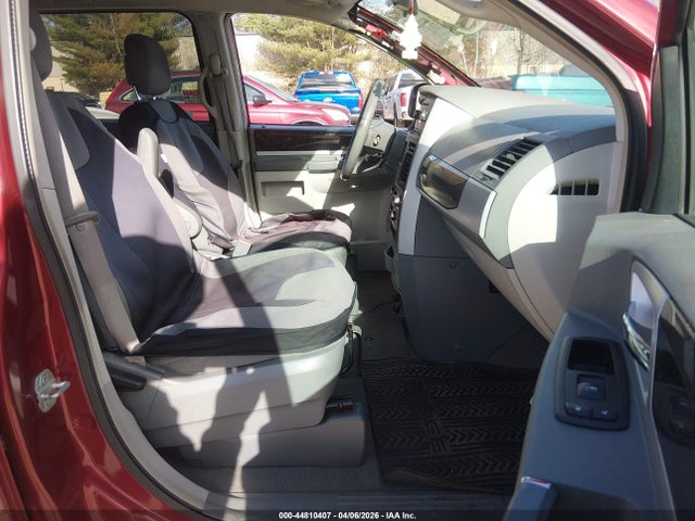 44810407 :رقم المزاد ، 2D4RN5D10AR423826 vin ، 2010 Dodge Grand Caravan Sxt مزاد بيع