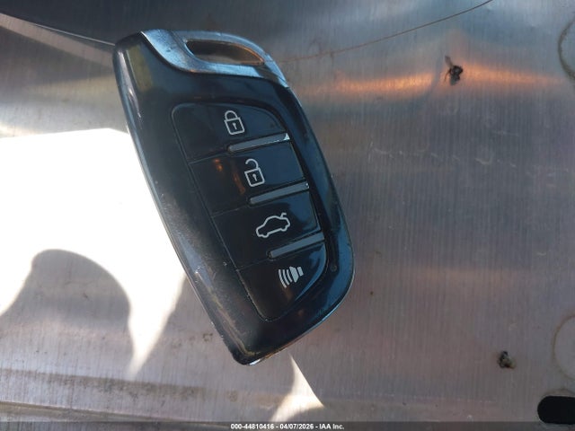 Продажа на аукционе авто 2018 Ford Explorer Xlt, vin: 1FM5K7D85JGA23836, номер лота: 44810416
