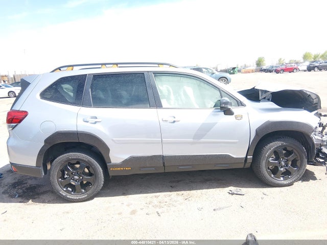 Продаж на аукціоні авто 2022 Subaru Forester Wilderness, vin: JF2SKAMC8NH496320, номер лоту: 44810421