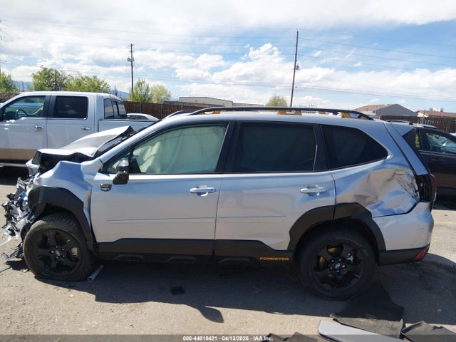 Продаж на аукціоні авто 2022 Subaru Forester Wilderness, vin: JF2SKAMC8NH496320, номер лоту: 44810421