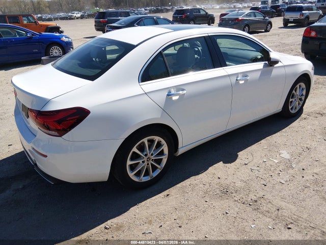 2019 Mercedes-benz A 220 მანქანა იყიდება აუქციონზე, vin: WDD3G4EB6KW019524, აუქციონის ნომერი: 44810423