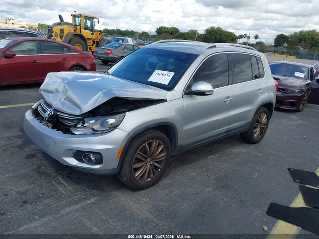 Продаж на аукціоні авто 2016 Volkswagen Tiguan Se, vin: WVGAV7AX1GW569954, номер лоту: 44810434