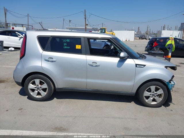 KIA Soul 2017 KNDJN2A24H7465952 Image 14