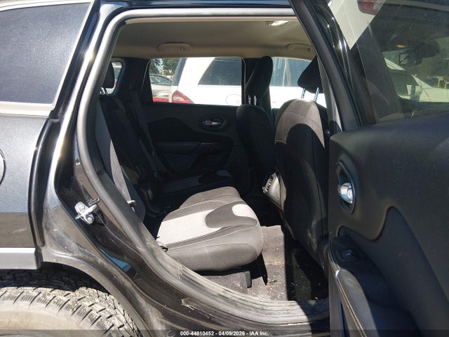 1C4PJMAS5GW322269 Jeep Cherokee Altitude
